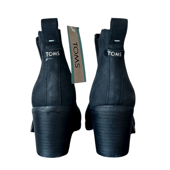 NEW TOMS Everly Chelsea Boot Black Oiled Nubuck Leather Western inspired Size 7 - Picture 4 of 6